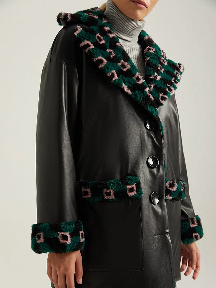 Übergangsjacke In Schwarz 3 Übergangsjacke In Schwarz – Bild 3