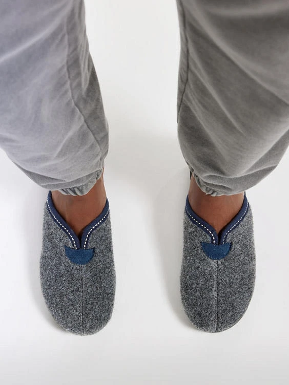 Hausschuh Grau 7 Hausschuh Grau – Bild 7