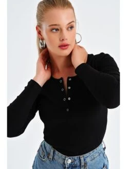 Longsleeve In Schwarz