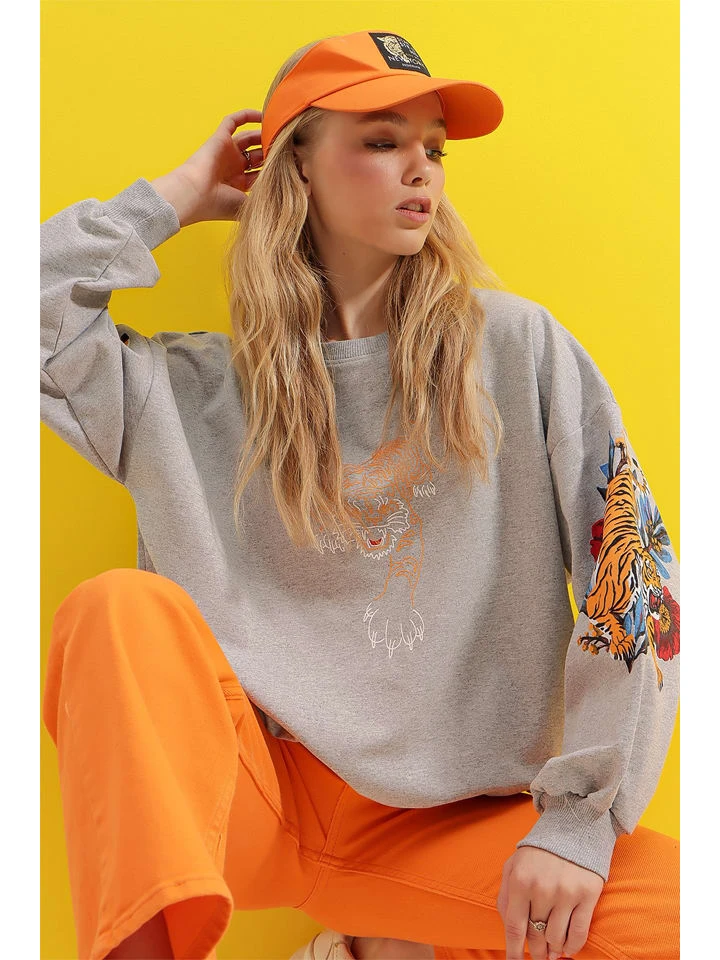 Sweatshirt In Grau/ Orange/ Blau 2 Sweatshirt In Grau/ Orange/ Blau – Bild 2