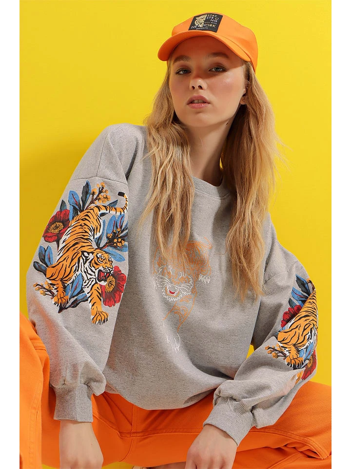 Sweatshirt In Grau/ Orange/ Blau 3 Sweatshirt In Grau/ Orange/ Blau – Bild 3