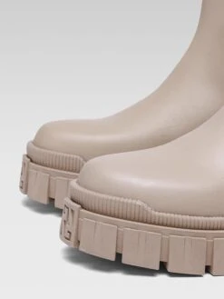 Leder-Chelsea-Boots In Beige -Modebe Kleidungs Geschäft gino rossi leder chelsea boots in beige 3