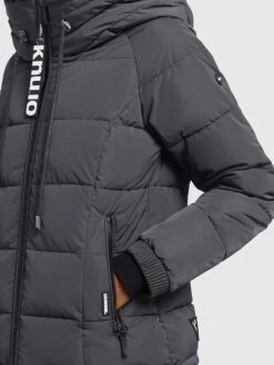 Khujo Steppjacke "Joilee" In Grau 14 Khujo Steppjacke "Joilee" In Grau -Modebe Kleidungs Geschäft khujo steppjacke joilee in grau 6