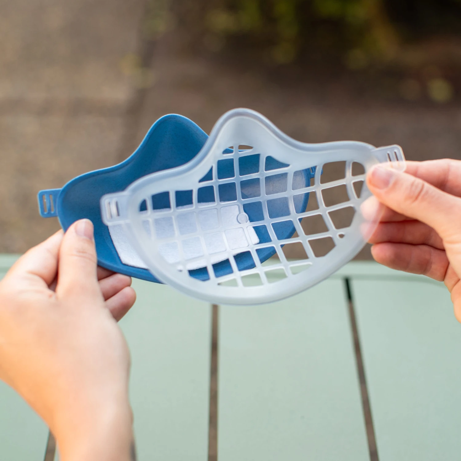 HI - Mund- Und Nasen- Mask + Ersatz Außenteil In Organic Deep Blue 2 HI - Mund- Und Nasen- Mask + Ersatz Außenteil In Organic Deep Blue – Bild 2