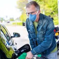 HI - Mund- Und Nasen- Maske + Ersatzfilter In Organic Deep Blue -Modebe Kleidungs Geschäft koziol organic hi mund und nasen maske ersatzfilter in organic deep blue 2