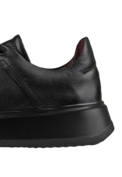 Schnürschuh Mit Plateau-Sohle In BLACK -Modebe Kleidungs Geschäft leomoda schnurschuh mit plateau sohle in black 4