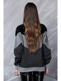 Pullover In Grau/ Schwarz -Modebe Kleidungs Geschäft milan kiss pullover in grau schwarz 1