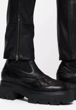 Lederhose Tally Pant In Schwarz -Modebe Kleidungs Geschäft ricano lederhose tally pant in schwarz 3