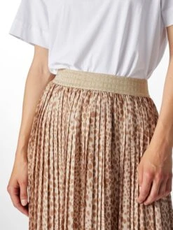 Rich&royal Plisseerock In Beige/ Hellbraun -Modebe Kleidungs Geschäft rich and royal plisseerock in beige hellbraun 3