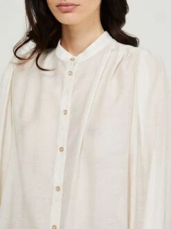 Sisley Bluse In Creme -Modebe Kleidungs Geschäft sisley bluse in creme 4