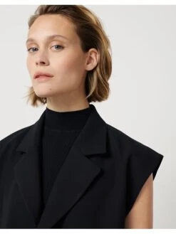 Someday Weste "Neste" In Schwarz -Modebe Kleidungs Geschäft someday weste neste in schwarz 4