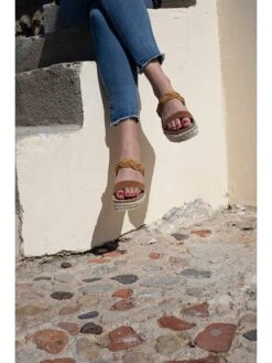 Pantoletten "Mariara" In Hellbraun