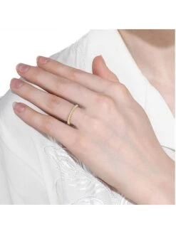 Gold-Ring Mit Diamanten -Modebe Kleidungs Geschäft vittoria jewels gold ring mit diamanten 2