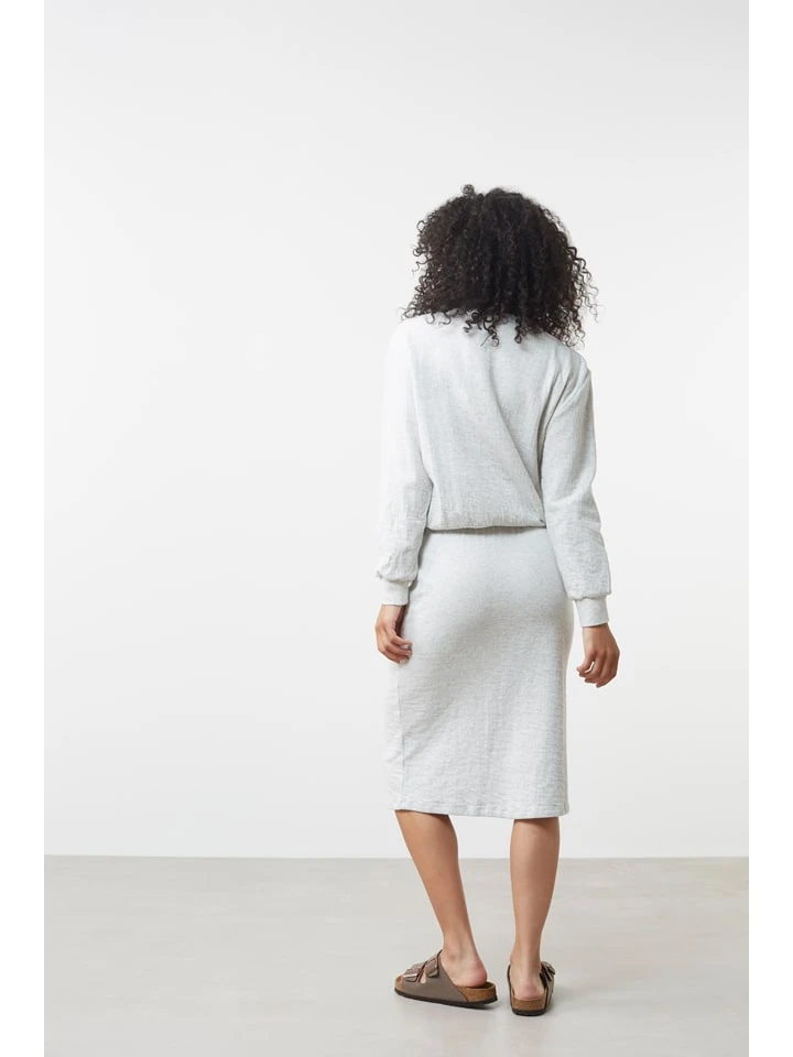 Rock In Grau 4 Rock In Grau – Bild 4