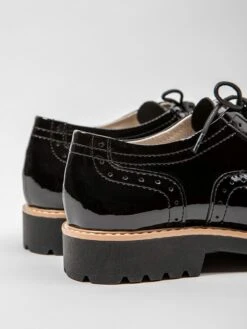 Leder-Schnürschuhe In Schwarz -Modebe Kleidungs Geschäft zapato leder schnurschuhe in schwarz 3