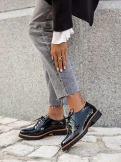 Leder-Schnürschuhe In Schwarz -Modebe Kleidungs Geschäft zapato leder schnurschuhe in schwarz 4